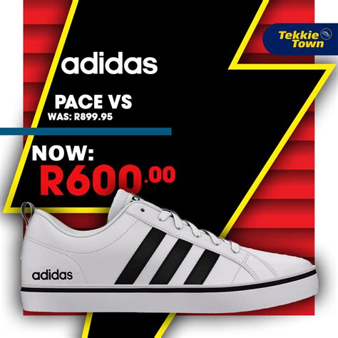 does tekkie town sell fake shoes